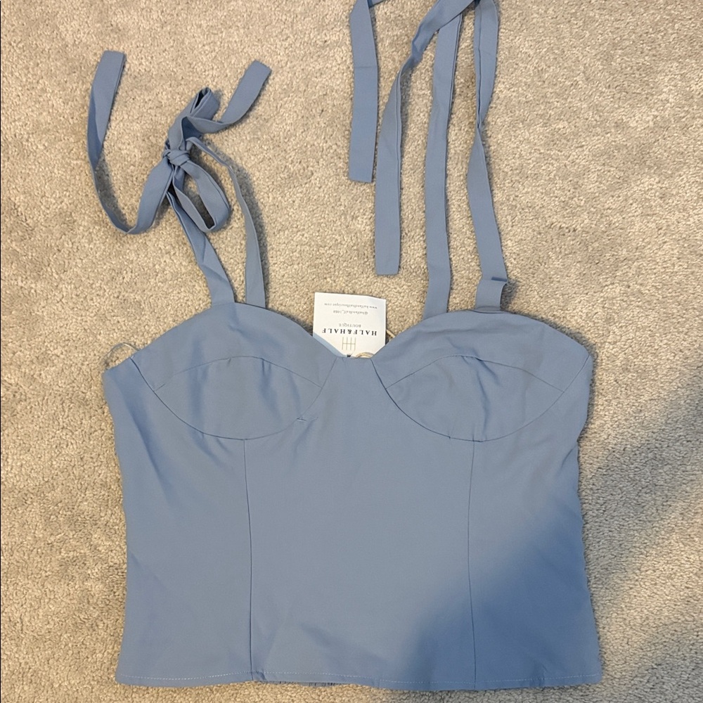 NWT Crescent M dusty blue top